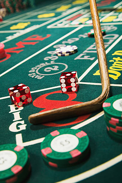 ns1221 login Money Train game screen showing live dealer and slot reels